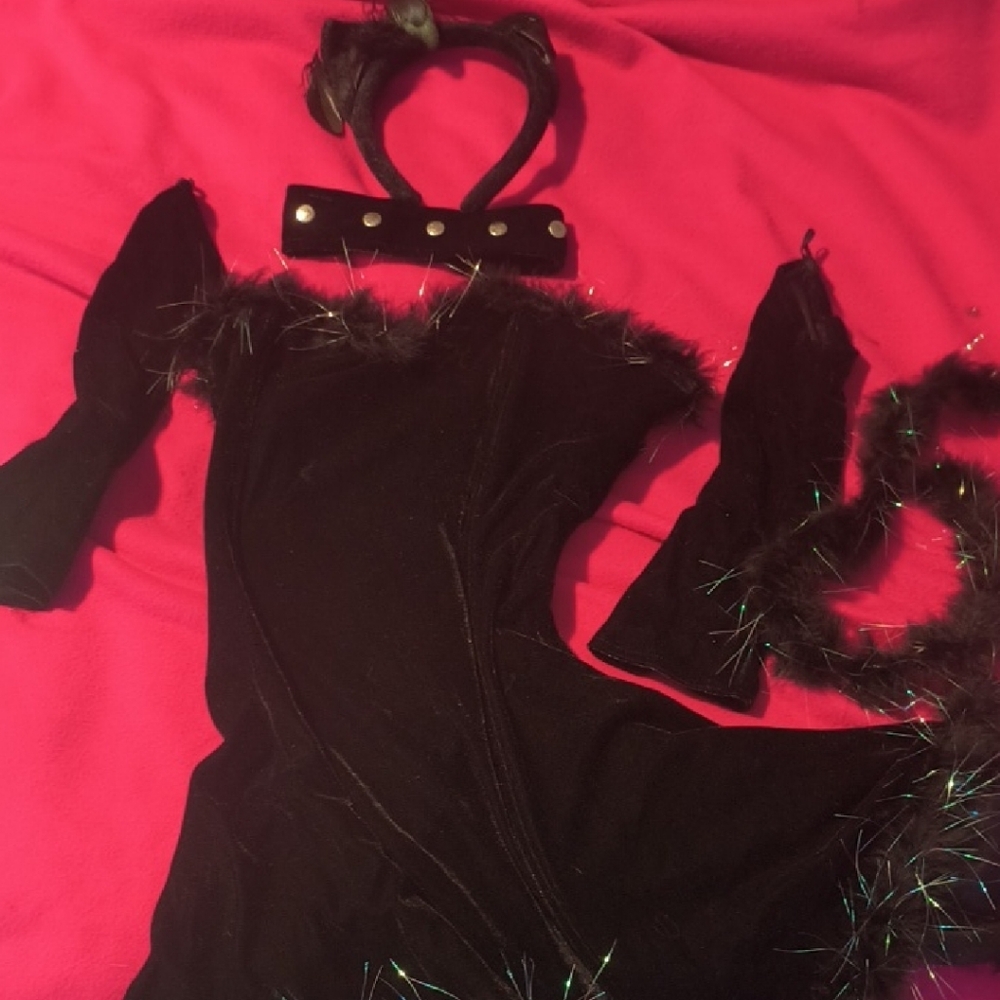 Black Womens Costume with Headband